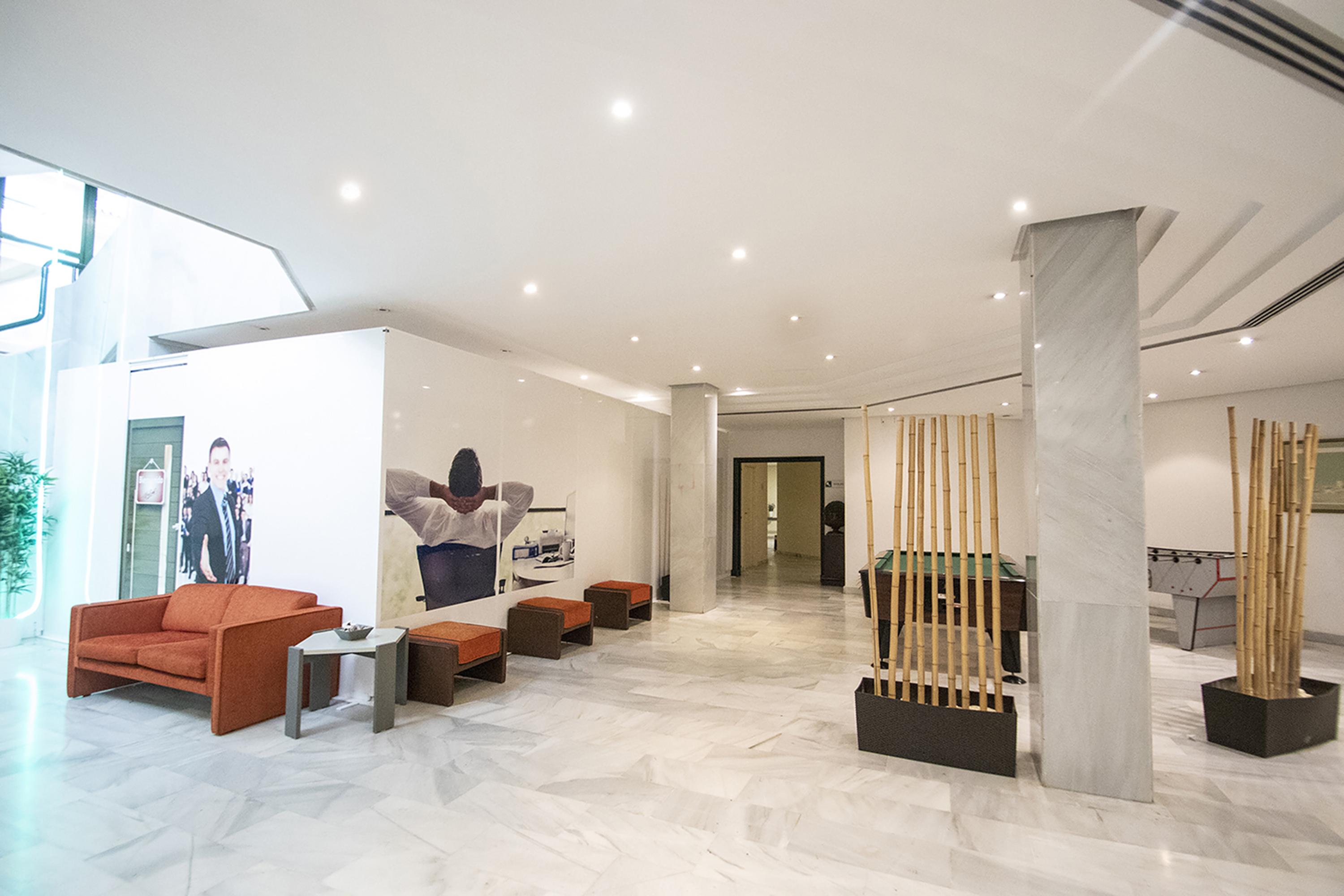 Hospedium Hotel Apartamentos Simon Verde Mairena del Aljarafe Bagian luar foto