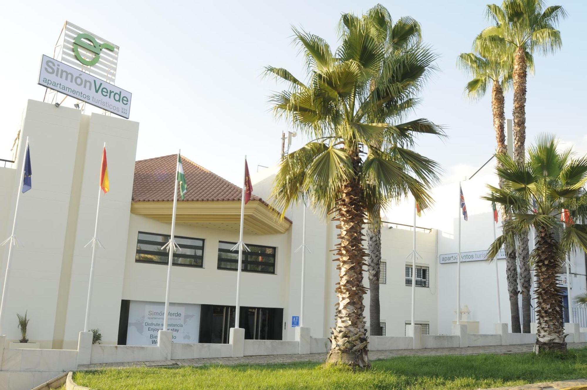 Hospedium Hotel Apartamentos Simon Verde Mairena del Aljarafe Bagian luar foto